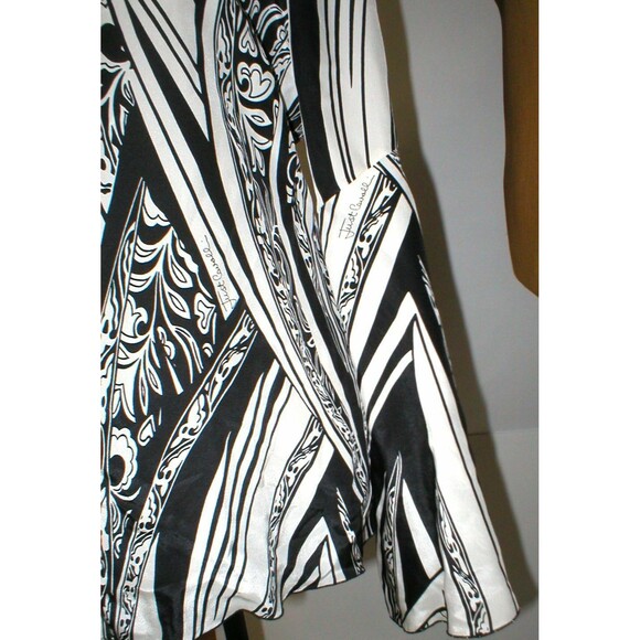 New NWT Womens 10 Italy Designer Silk Blouse Just Cavalli 46 Black White Bell - Picture 11 of 11